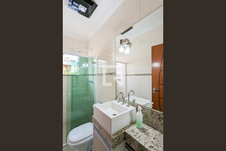 Casa à venda com 209m², 3 quartos e 4 vagas Casa à venda com 209m², 3 quartos e 4 vagasBanheiro da suíte 3