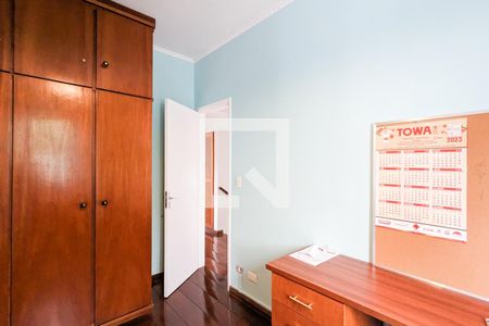 Casa à venda com 222m², 3 quartos e 2 vagasQuarto 3