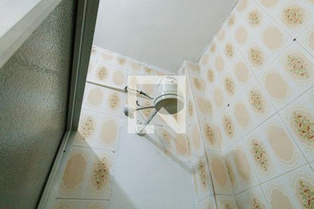 Casa de condomínio à venda com 359m², 3 quartos e 3 vagas Casa de condomínio à venda com 359m², 3 quartos e 3 vagasBanheiro da Suíte 1