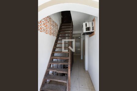 Casa de condomínio à venda com 359m², 3 quartos e 3 vagas Casa de condomínio à venda com 359m², 3 quartos e 3 vagasVaranda das Suítes 1 e 2/Escada