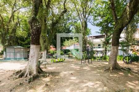 Casa de condomínio à venda com 359m², 3 quartos e 3 vagas Casa de condomínio à venda com 359m², 3 quartos e 3 vagasCondomínio