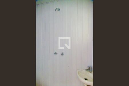 Lavabo de apartamento para alugar com 2 quartos, 60m² em Leblon, Rio de Janeiro