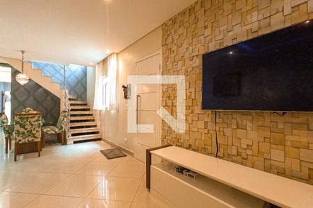 Sala de casa à venda com 3 quartos, 150m² em Jardim Adriana, Guarulhos