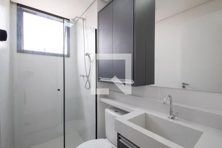 Apartamento para alugar com 53m², 2 quartos e 1 vaga Apartamento para alugar com 53m², 2 quartos e 1 vagaBanheiro da Suíte