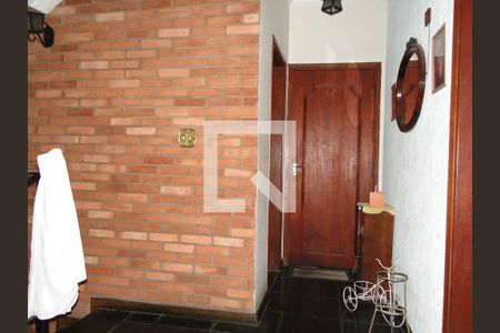 CORREDOR PARA LAVABO E SALA de casa à venda com 5 quartos, 500m² em Vila Joaquim Inácio, Campinas