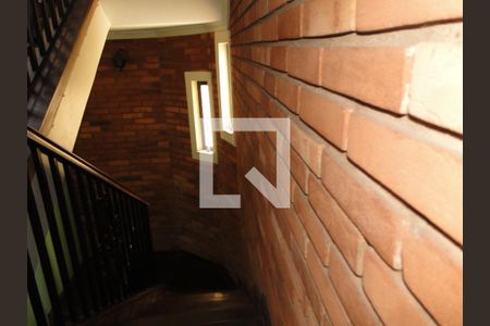 Casa à venda com 500m², 5 quartos e 3 vagasESCADA DE ENTRADA SOCIAL