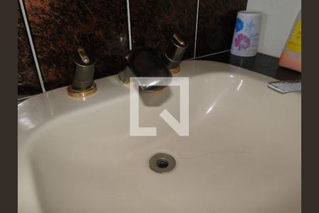 Casa à venda com 500m², 5 quartos e 3 vagasTORNEIRA SUITE 4