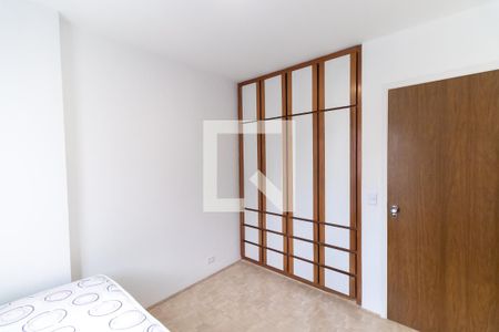 Quarto 1 de apartamento para alugar com 2 quartos, 68m² em Pinheiros, São Paulo