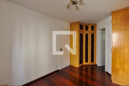 Apartamento para alugar com 71m², 2 quartos e 1 vagaQuarto 2 - Suíte