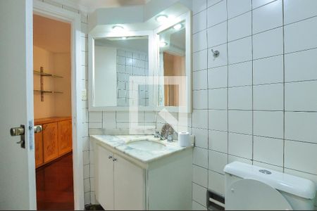 Apartamento para alugar com 71m², 2 quartos e 1 vagaBanheiro Corredor
