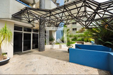 Apartamento para alugar com 71m², 2 quartos e 1 vagaEntrada