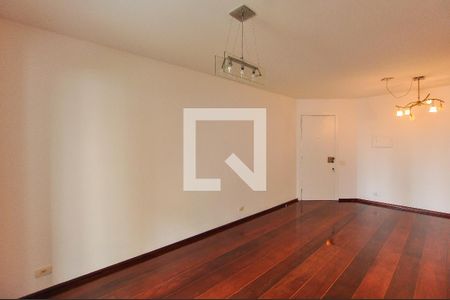 Apartamento para alugar com 71m², 2 quartos e 1 vagaSala