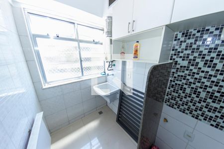 Apartamento para alugar com 55m², 2 quartos e 1 vaga Apartamento para alugar com 55m², 2 quartos e 1 vagaCozinha e Área de Serviço
