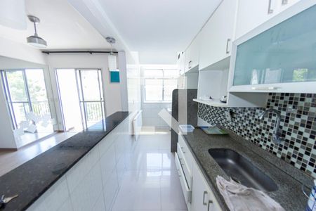 Apartamento para alugar com 55m², 2 quartos e 1 vaga Apartamento para alugar com 55m², 2 quartos e 1 vagaCozinha e Área de Serviço