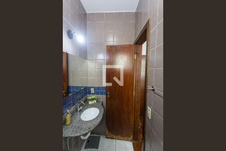 Apartamento à venda com 200m², 3 quartos e 2 vagas Apartamento à venda com 200m², 3 quartos e 2 vagasBanheiro da Suíte