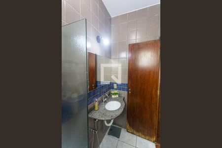 Apartamento à venda com 200m², 3 quartos e 2 vagas Apartamento à venda com 200m², 3 quartos e 2 vagasBanheiro da Suíte