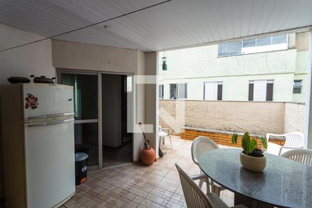 Apartamento à venda com 200m², 3 quartos e 2 vagas Apartamento à venda com 200m², 3 quartos e 2 vagasCobertura/Churrasqueira