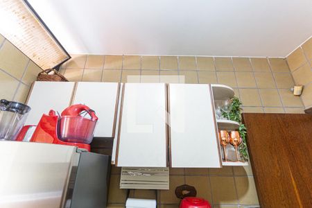 Apartamento à venda com 200m², 3 quartos e 2 vagas Apartamento à venda com 200m², 3 quartos e 2 vagasArmário da Cozinha