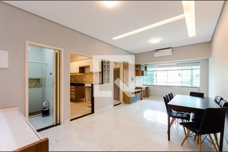 Sala de apartamento para alugar com 1 quarto, 70m² em Embaré, Santos