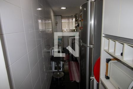 Apartamento à venda com 77m², 2 quartos e 2 vagas Apartamento à venda com 77m², 2 quartos e 2 vagasCozinha