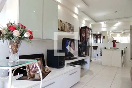 Sala  de apartamento para alugar com 2 quartos, 77m² em Freguesia (jacarepaguá), Rio de Janeiro