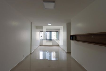 Apartamento para alugar com 80m², 2 quartos e 1 vagaSala