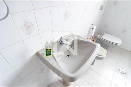 Casa à venda com 367m², 3 quartos e 3 vagasBanheiro Social