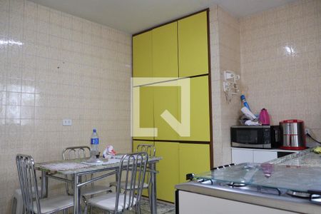 Casa à venda com 150m², 3 quartos e 2 vagasCozinha