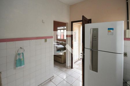 Casa à venda com 240m², 3 quartos e 2 vagas Casa à venda com 240m², 3 quartos e 2 vagasCozinha casa 02