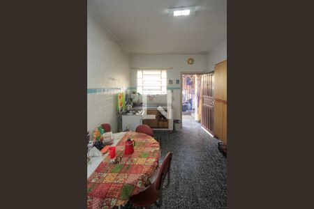 Casa à venda com 240m², 3 quartos e 2 vagas Casa à venda com 240m², 3 quartos e 2 vagasCozinha