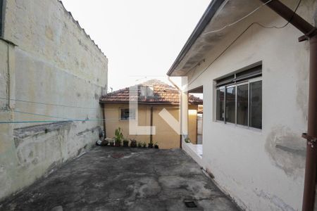 Casa à venda com 240m², 3 quartos e 2 vagas Casa à venda com 240m², 3 quartos e 2 vagasQuintal