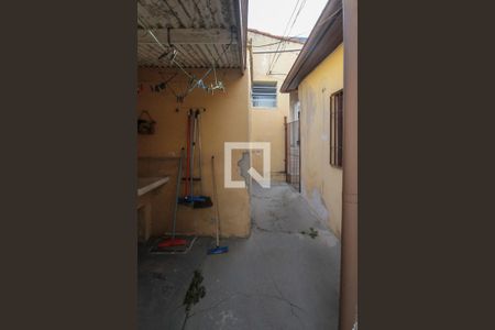 Casa à venda com 240m², 3 quartos e 2 vagas Casa à venda com 240m², 3 quartos e 2 vagascorredor externo