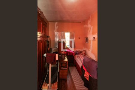 Casa à venda com 240m², 3 quartos e 2 vagas Casa à venda com 240m², 3 quartos e 2 vagasQuarto 02