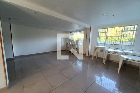 Apartamento à venda com 60m², 2 quartos e 1 vaga Apartamento à venda com 60m², 2 quartos e 1 vagaÁrea comum - Salão de festas