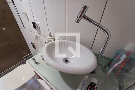 Apartamento à venda com 60m², 2 quartos e 1 vaga Apartamento à venda com 60m², 2 quartos e 1 vagaBanheiro Social - torneira