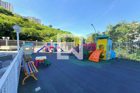 Apartamento à venda com 60m², 2 quartos e 1 vaga Apartamento à venda com 60m², 2 quartos e 1 vagaÁrea comum - Playground