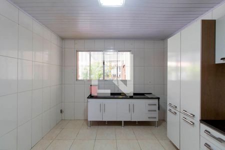 Casa à venda com 100m², 2 quartos e 2 vagas Casa à venda com 100m², 2 quartos e 2 vagasCozinha