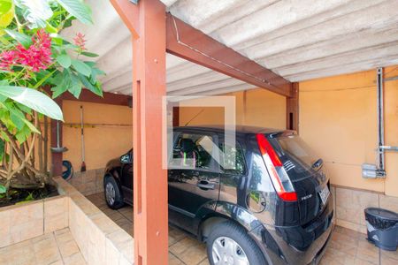 Casa à venda com 100m², 2 quartos e 2 vagas Casa à venda com 100m², 2 quartos e 2 vagasGaragem