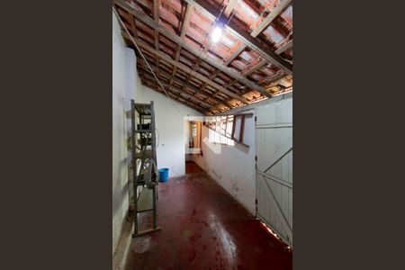 Casa à venda com 100m², 2 quartos e 2 vagas Casa à venda com 100m², 2 quartos e 2 vagasQuarto de Serviço