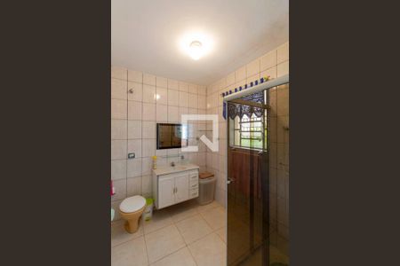 Casa à venda com 100m², 2 quartos e 2 vagas Casa à venda com 100m², 2 quartos e 2 vagasBanheiro