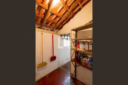 Casa à venda com 100m², 2 quartos e 2 vagas Casa à venda com 100m², 2 quartos e 2 vagasÁrea de Serviço