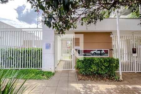 Apartamento para alugar com 45m², 1 quarto e 1 vagaFachada