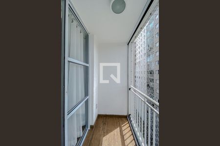 Apartamento para alugar com 45m², 1 quarto e 1 vagaVaranda