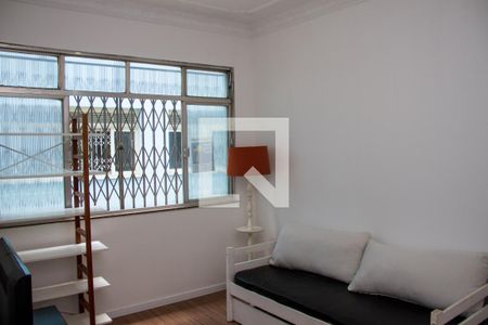 Sala de apartamento para alugar com 1 quarto, 50m² em Madureira, Rio de Janeiro