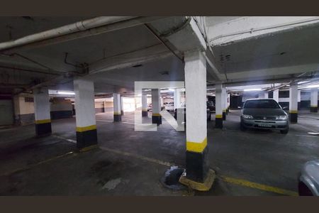 Apartamento para alugar com 50m², 1 quarto e 1 vaga Apartamento para alugar com 50m², 1 quarto e 1 vagaGaragem