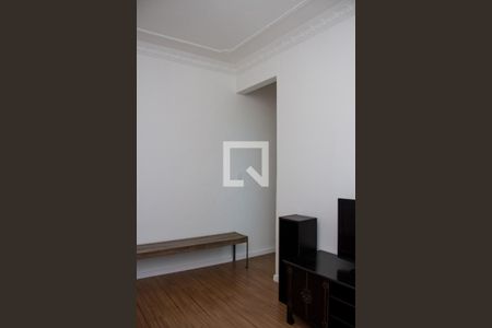 Sala de apartamento para alugar com 1 quarto, 50m² em Madureira, Rio de Janeiro