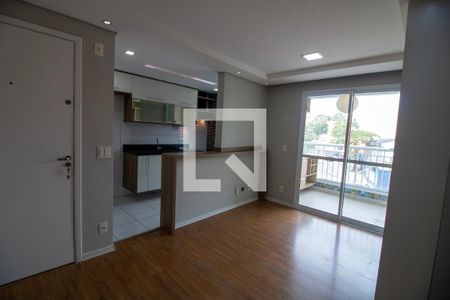 Sala de apartamento à venda com 2 quartos, 59m² em Jardim Wanda, Taboão da Serra