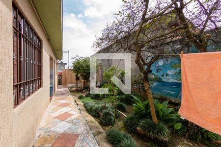 Casa para alugar com 250m², 2 quartos e 2 vagasQuintal