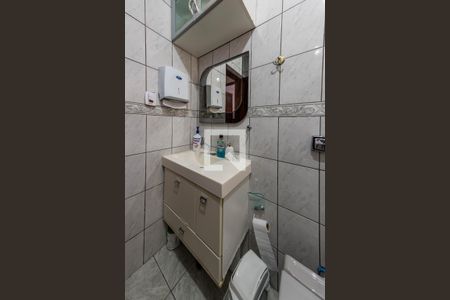 Casa para alugar com 250m², 2 quartos e 2 vagasBanheiro 2