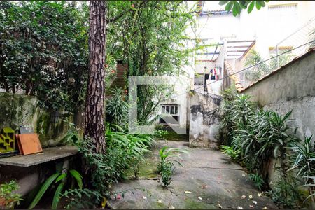 Casa à venda com 140m², 3 quartos e 1 vagaQuintal